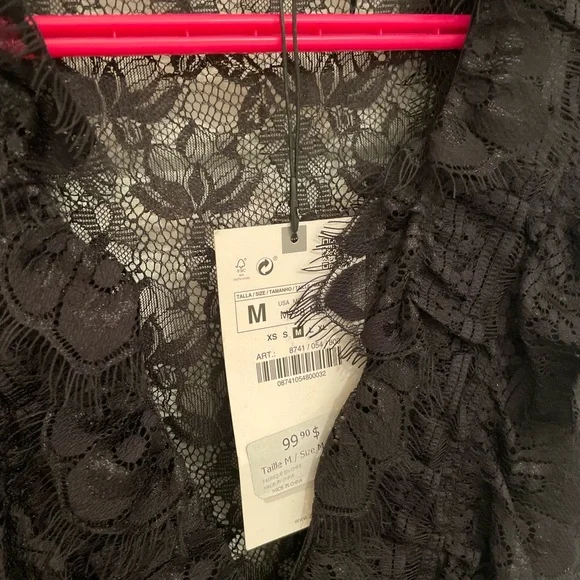 Zara Maxi lace long dress with short underneath - Picture 3 of 8